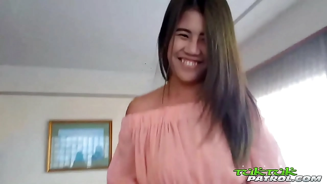 JAV Enchantress with a Luscious Booty Loves Unbridled Sex in Random Hotel