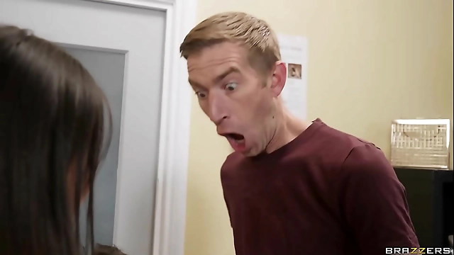 JAV Sensation: Yiming s Curious Shoe Seduction on Brazzers - Stream Full Video Now on wwwzzfullm!