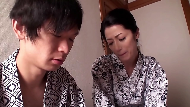 JAV Tongue in Tongue Bodies Intertwined - Luscious Enchantress on a Hot Spring Getaway