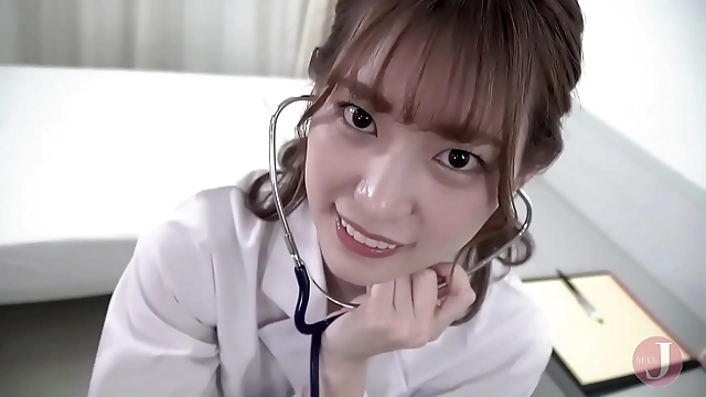 Revel in the Luscious Allure of Japan s Sexy Female Doctor Akari Mitani!!
