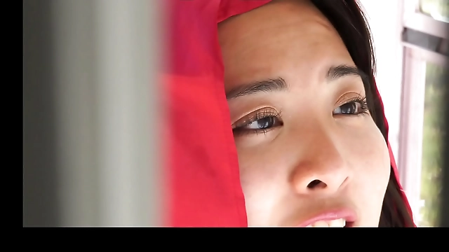 JAV Red Riding Hood Gets Banged by Big Bad Wolf in Sexy Halloween Costume