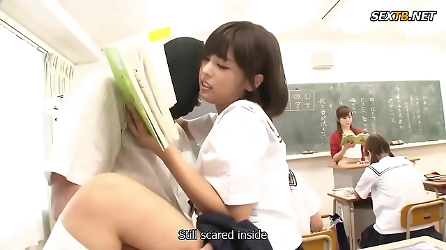 Revealing the Sexy Secrets of Japanese AV Idols: Sit Back and Enjoy the Steamy Scenes